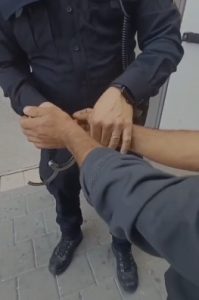 מאבטח בקניון חריש התגלה כשוהה בלתי חוקי צילום: דוברות המשטרה