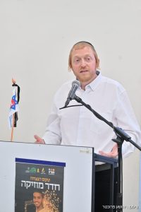 גרשי קורניצרצילום: יהושע פרוכטר