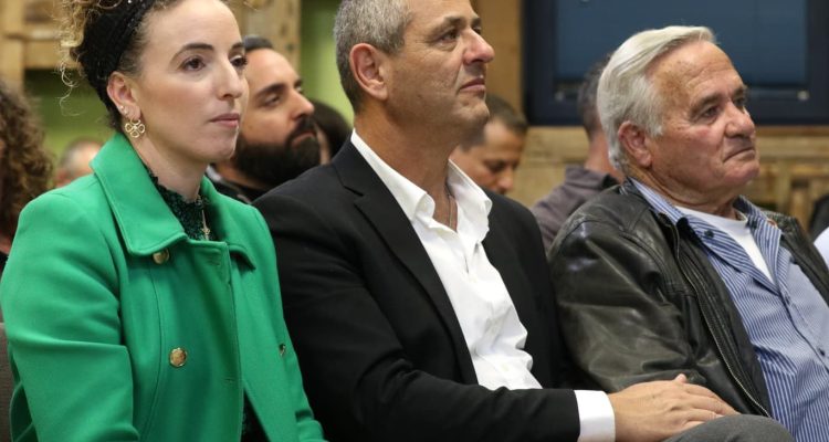 עידית סילמן וראש עיריית חדרה, צילום: דוברות עיריית חדרה
